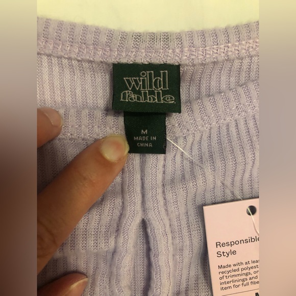 NWT Wild Fable light violet sweater, cut outs down front & tie at bottom hem, M - Picture 3 of 15